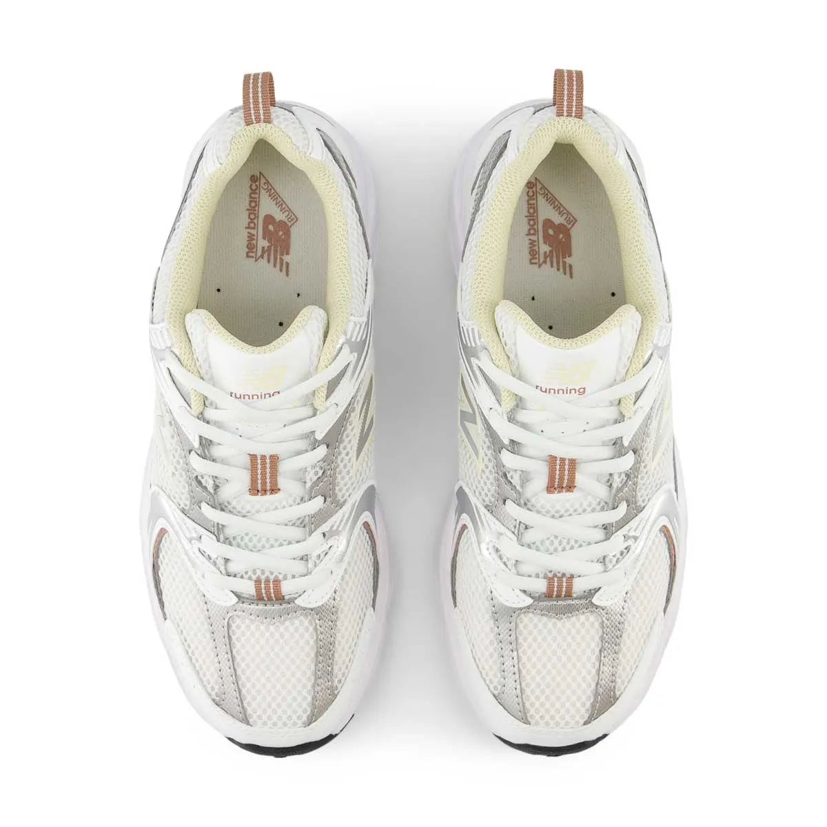 Modern Construction 530 'White Silver Metallic Calcium'