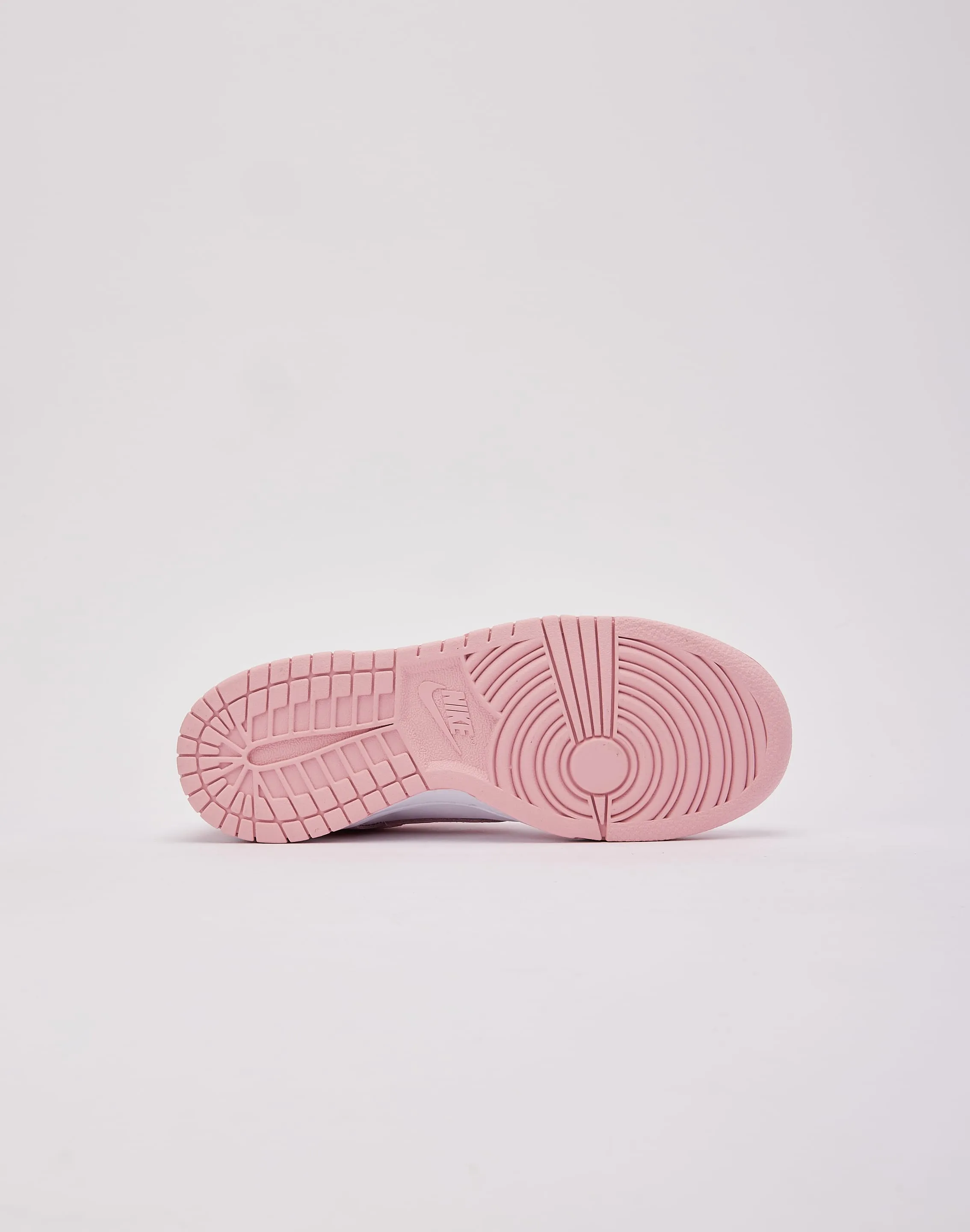 Quick Action Elite Play Nike Dunk Low Grade-School