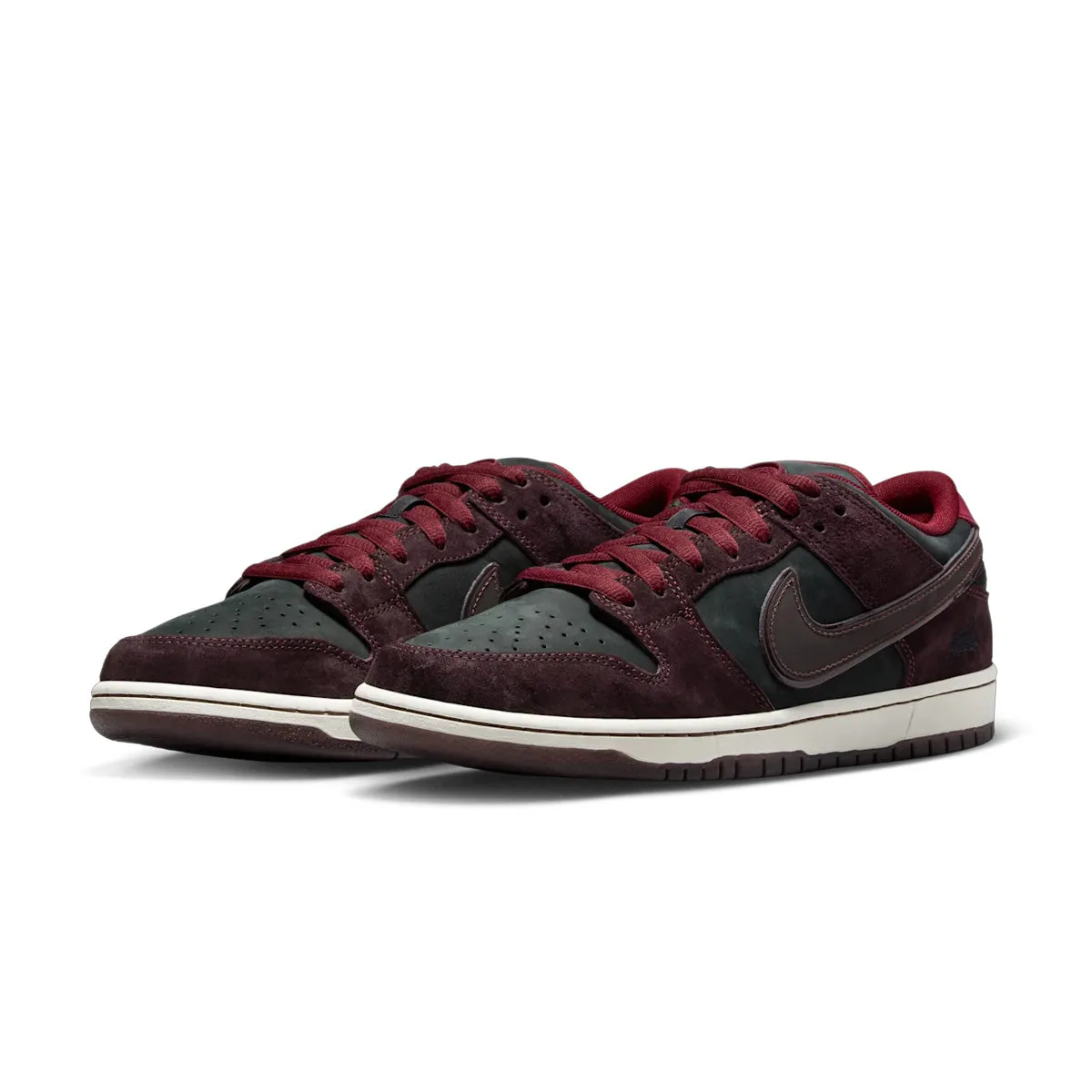 Motion Support   Riot Skate Shop SB Dunk Low 'Mahogany'