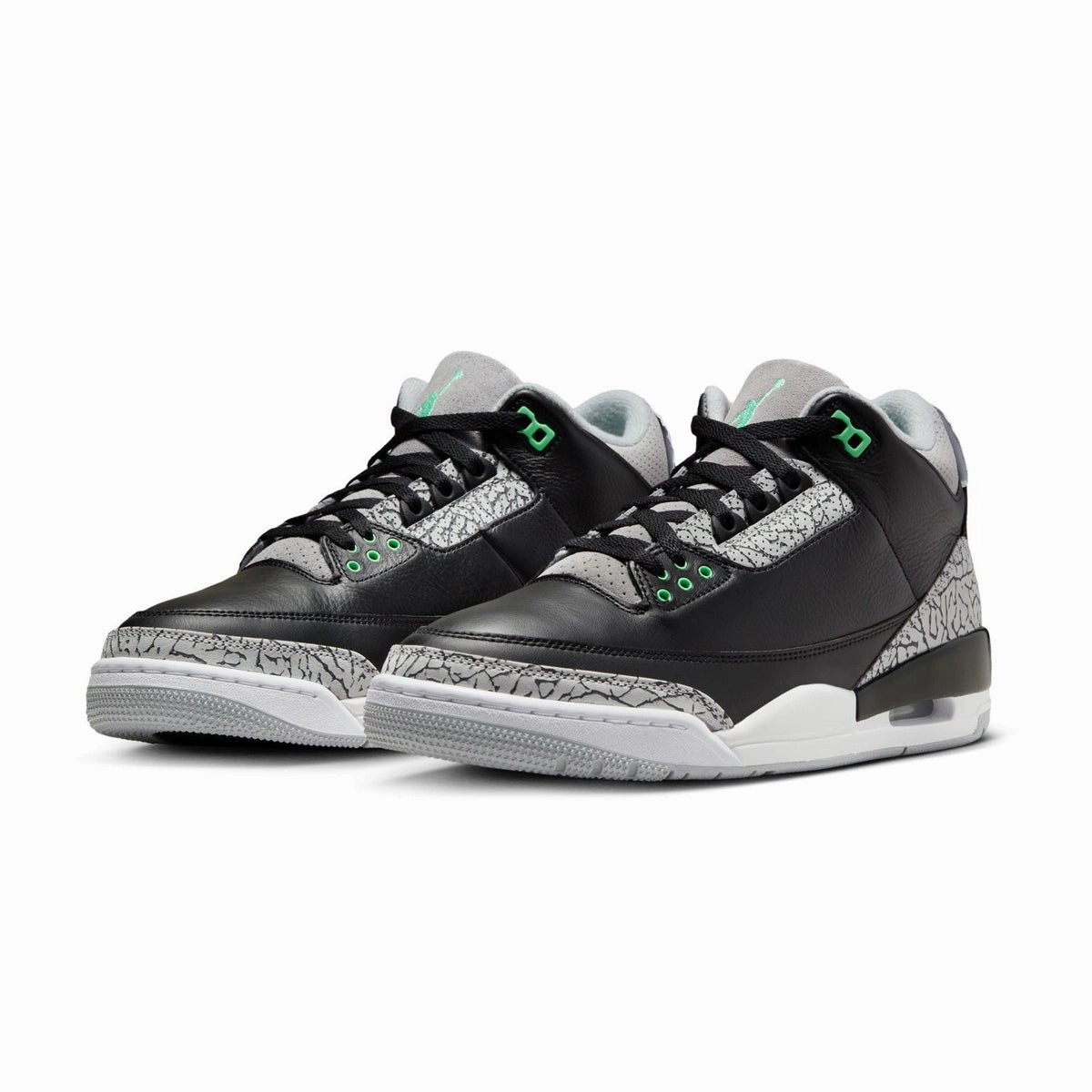 Structured Flex Area Air Jordan 3 Retro 'Green Glow'