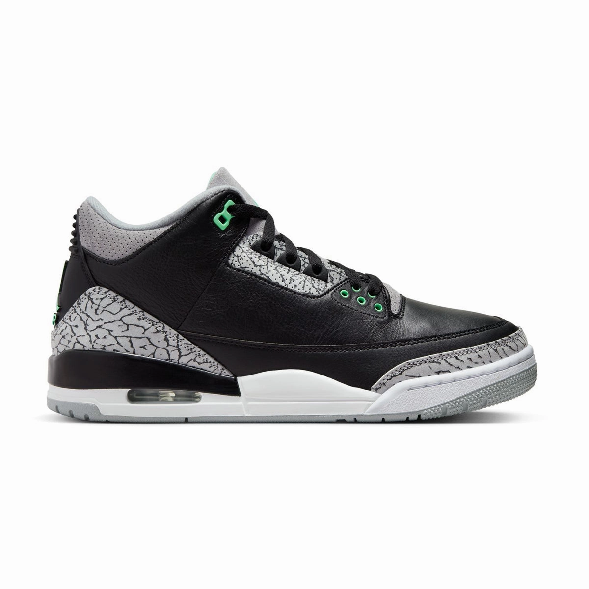 Air Jordan 3 Retro 'Green Glow' Indoor Cushioning