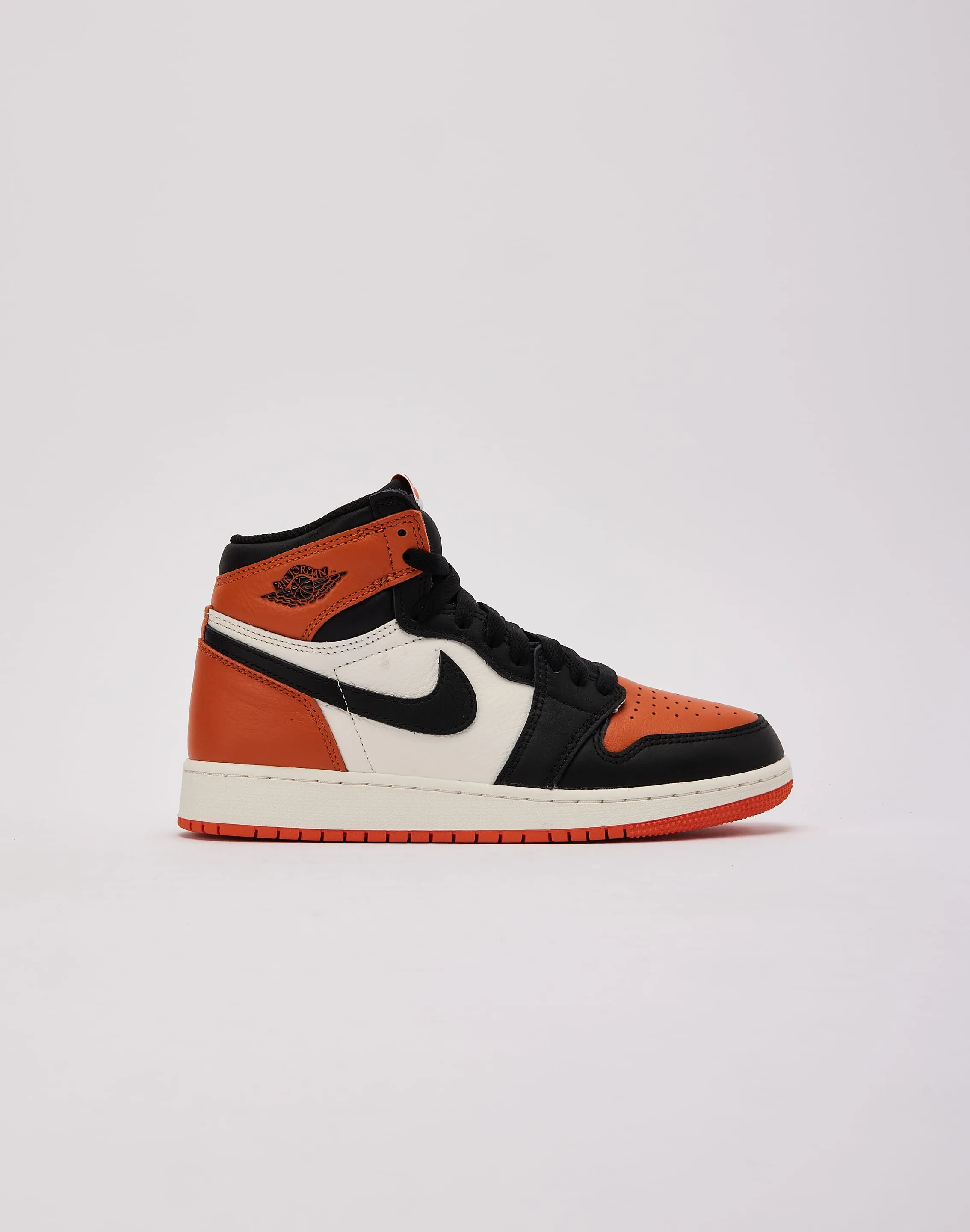 Fast Acceleration Foot Movement Boost Jordan Air Jordan 1 Retro High OG 'Shattered Backboard' Grade-School