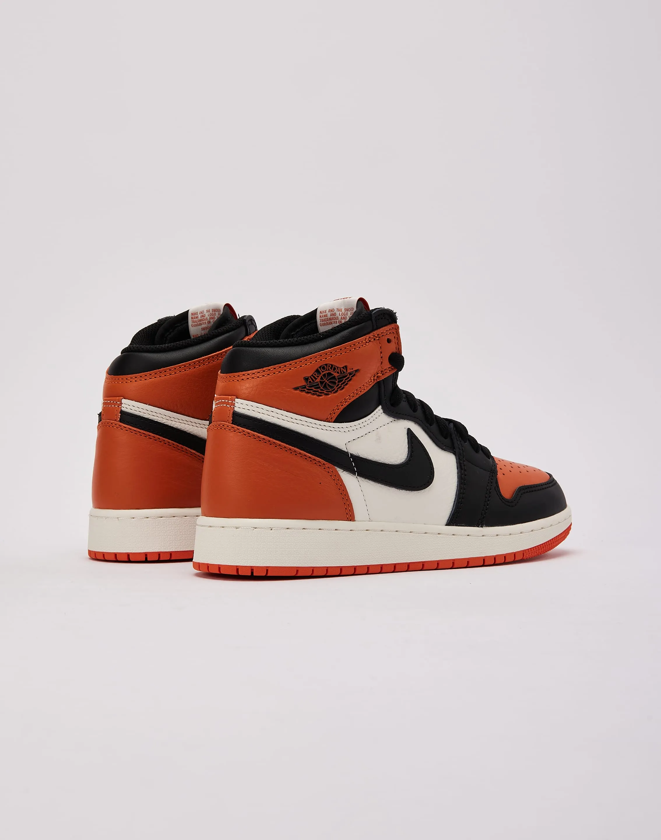 Jordan Air Jordan 1 Retro High OG 'Shattered Backboard' Grade-School Neutral Arch Support High Rebound Cushion
