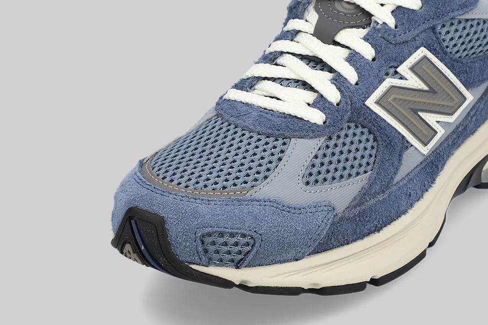 New Balance 2010 'Vintage Indigo and Arctic Grey' - U2010WNV Light Framework MoistureWicking
