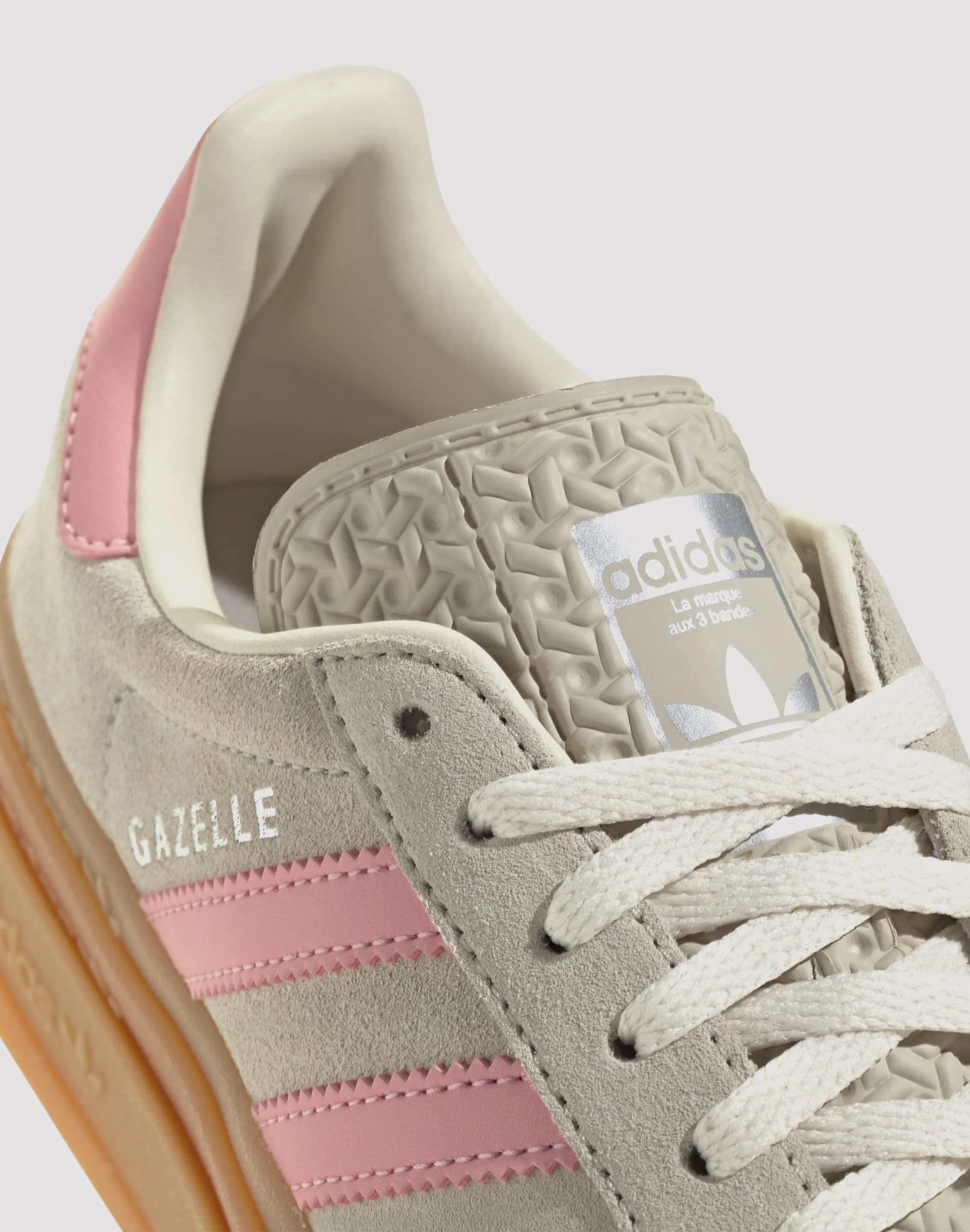 Stretchable Material energy returning Adidas Originals Gazelle Bold Grade School Girls' "Wonder Alumina/Semi Pink Spark/Cream White"