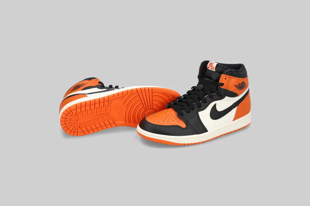 Cushion Core Slip Resistant Grooves Air Jordan 1 High OG 'Shattered Backboard'