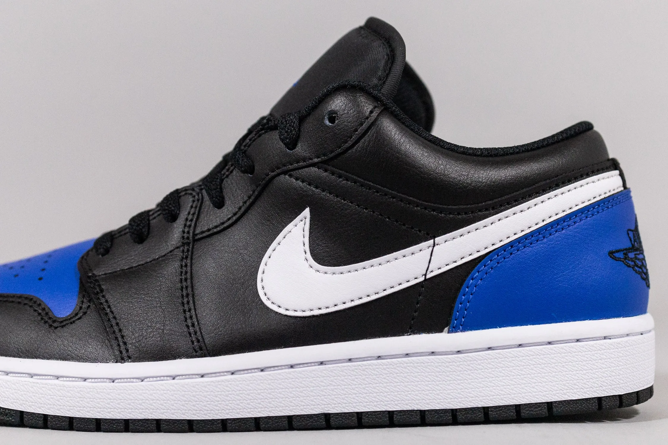 Pressure Mapped Cushion Multi Density Outsole Air Jordan 1 Low 'Black Royal Toe'