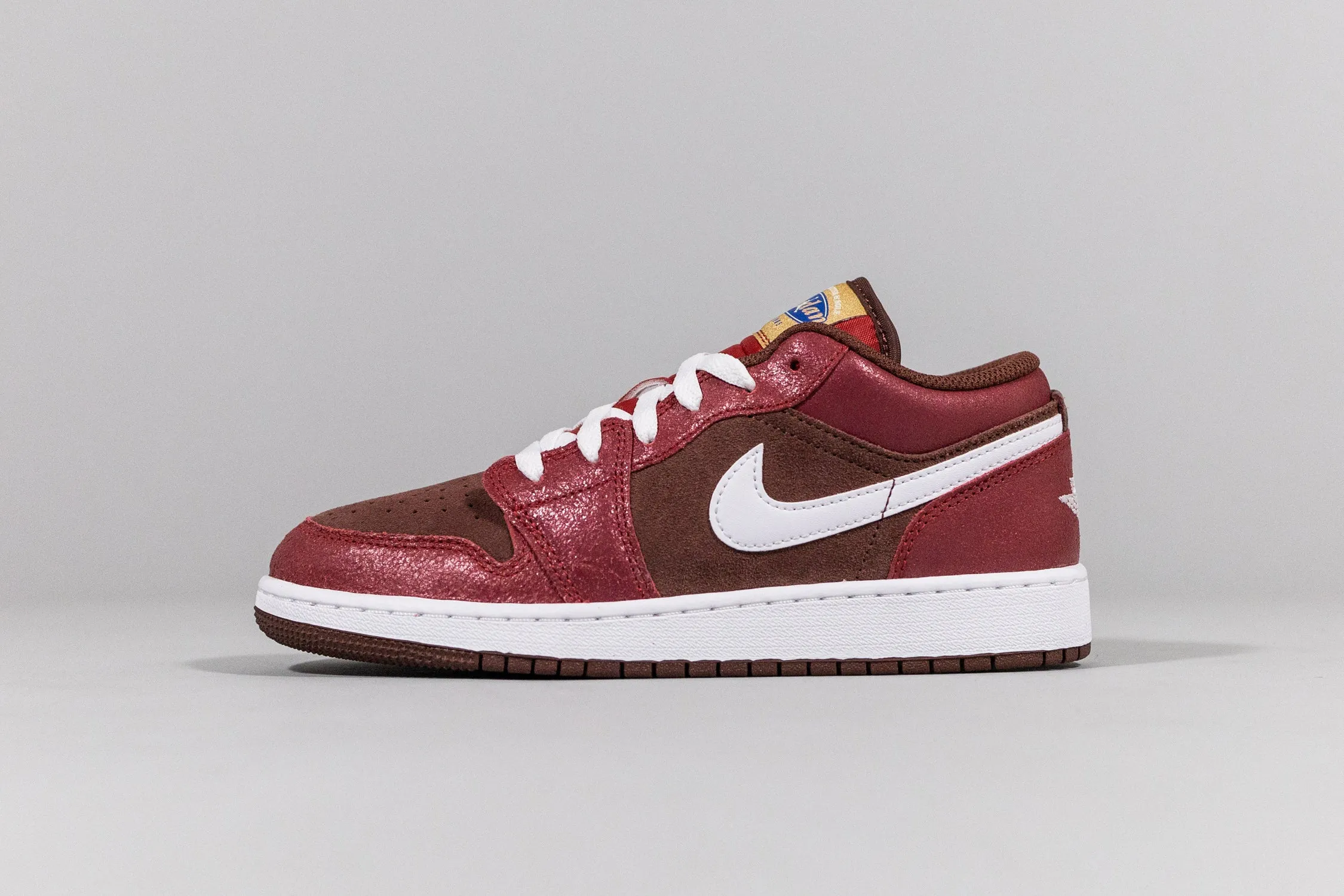 Air Jordan 1 Low GS 'Bread and Butter' (GS) Low Top Style