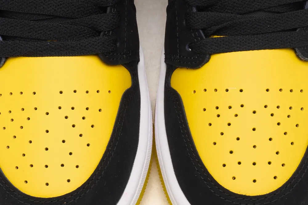 Lockdown Strap Integration Tensile Outsole Framework Air Jordan 1 Mid SE 'New Love'