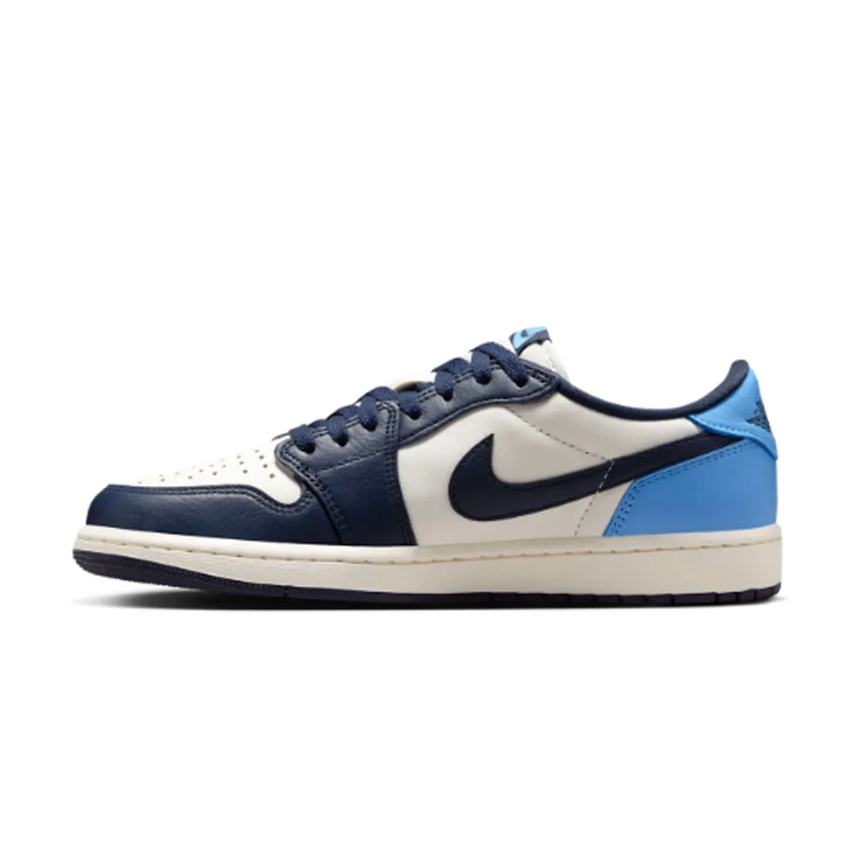 Durable Gear Outdoor Fashion Air Jordan 1 Retro Low 'Obsidian'