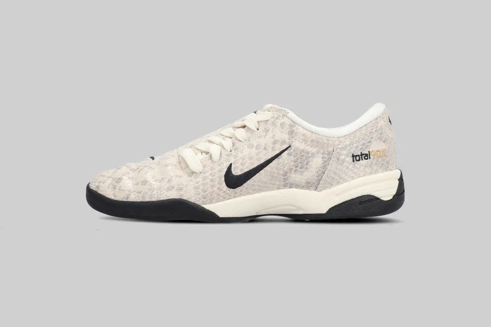 Synthetic Leather Blend All-Round Wear Women's Nike Total 90 SE 'Pale Ivory'