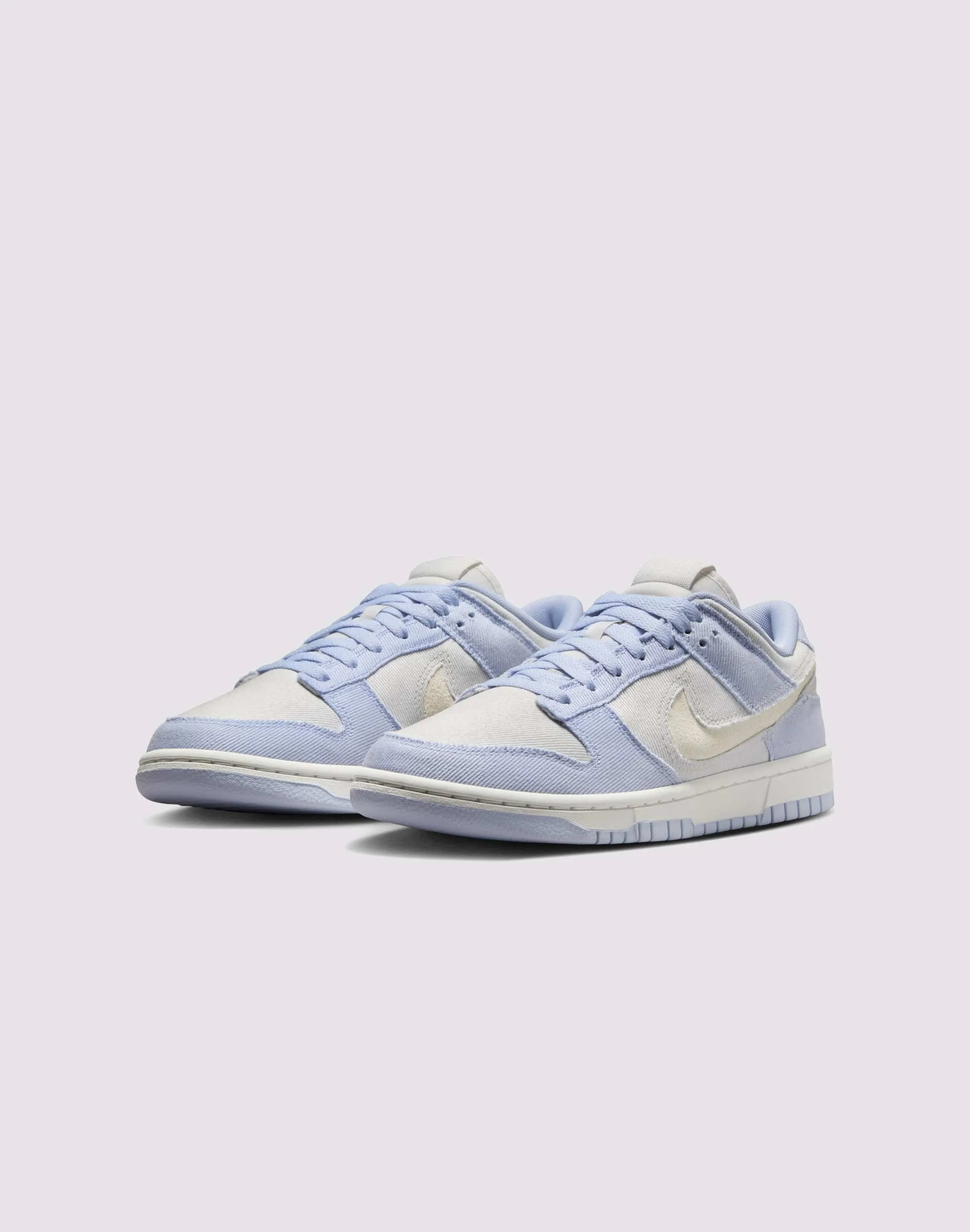Nike Dunk Low &nbsp;"Ghost/Summit White/Platinum Tint"? Non Restrictive Toe Box
