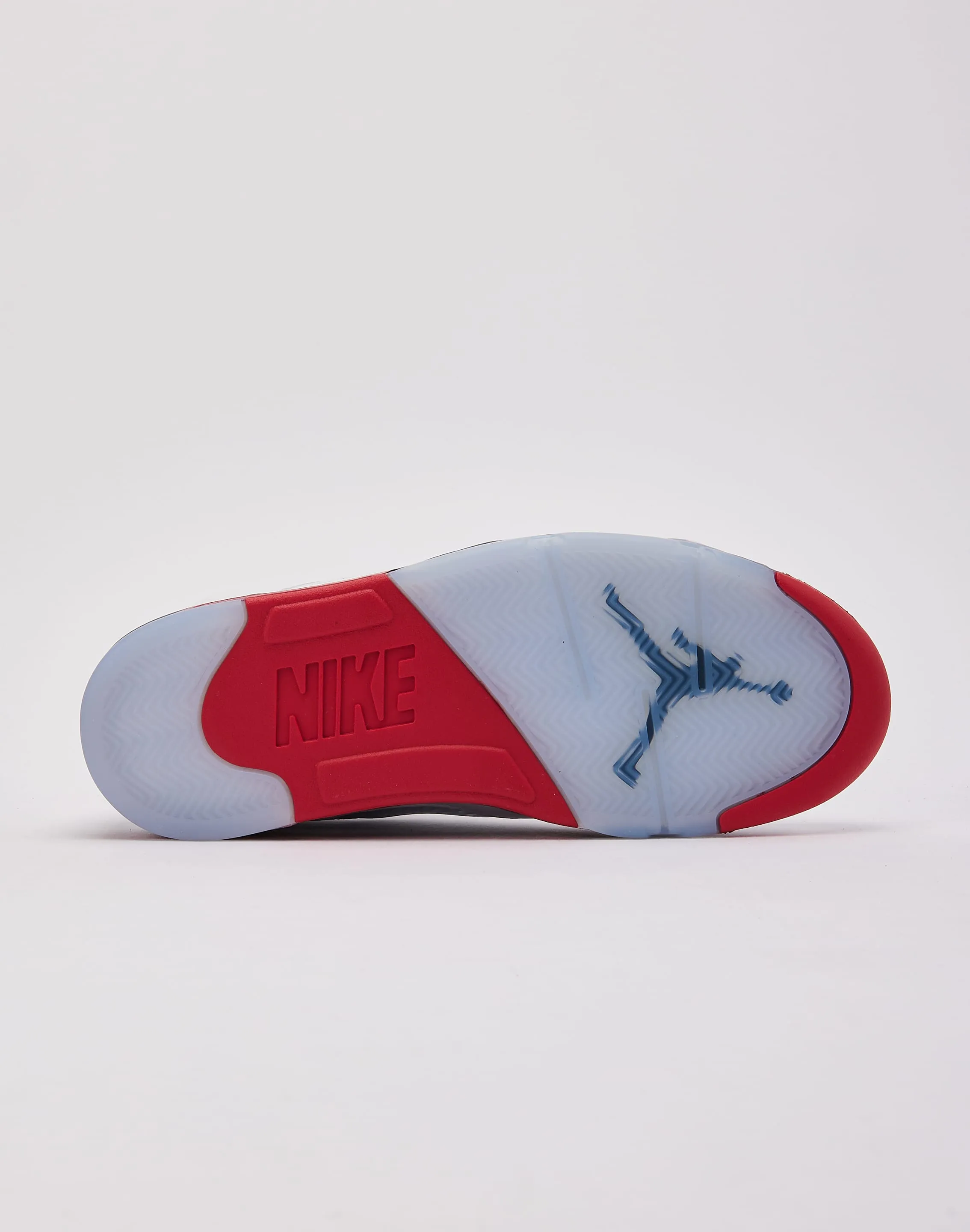 Perforated Quarter Panels Sneakers Support Jordan Air Jordan 5 Retro 'Fire Red Black Tongue'