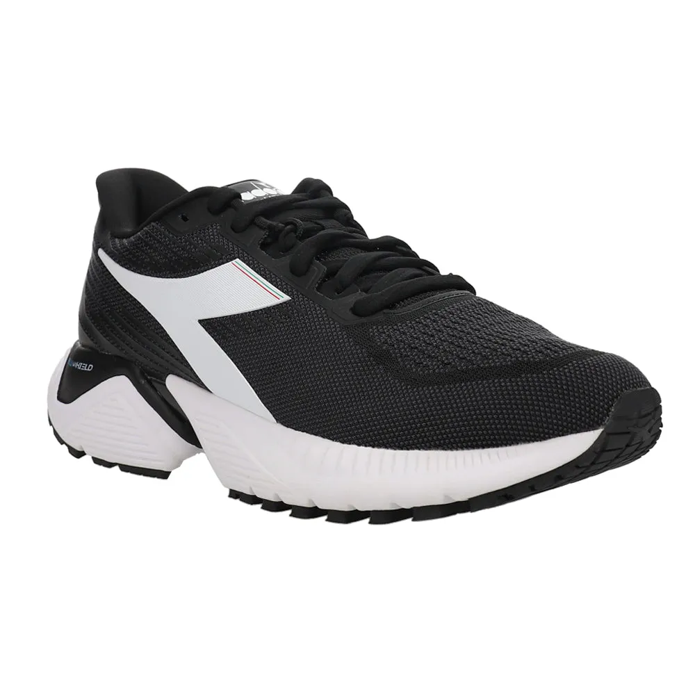 running in a valley shoes Mythos Blushield Vigore Running Shoes