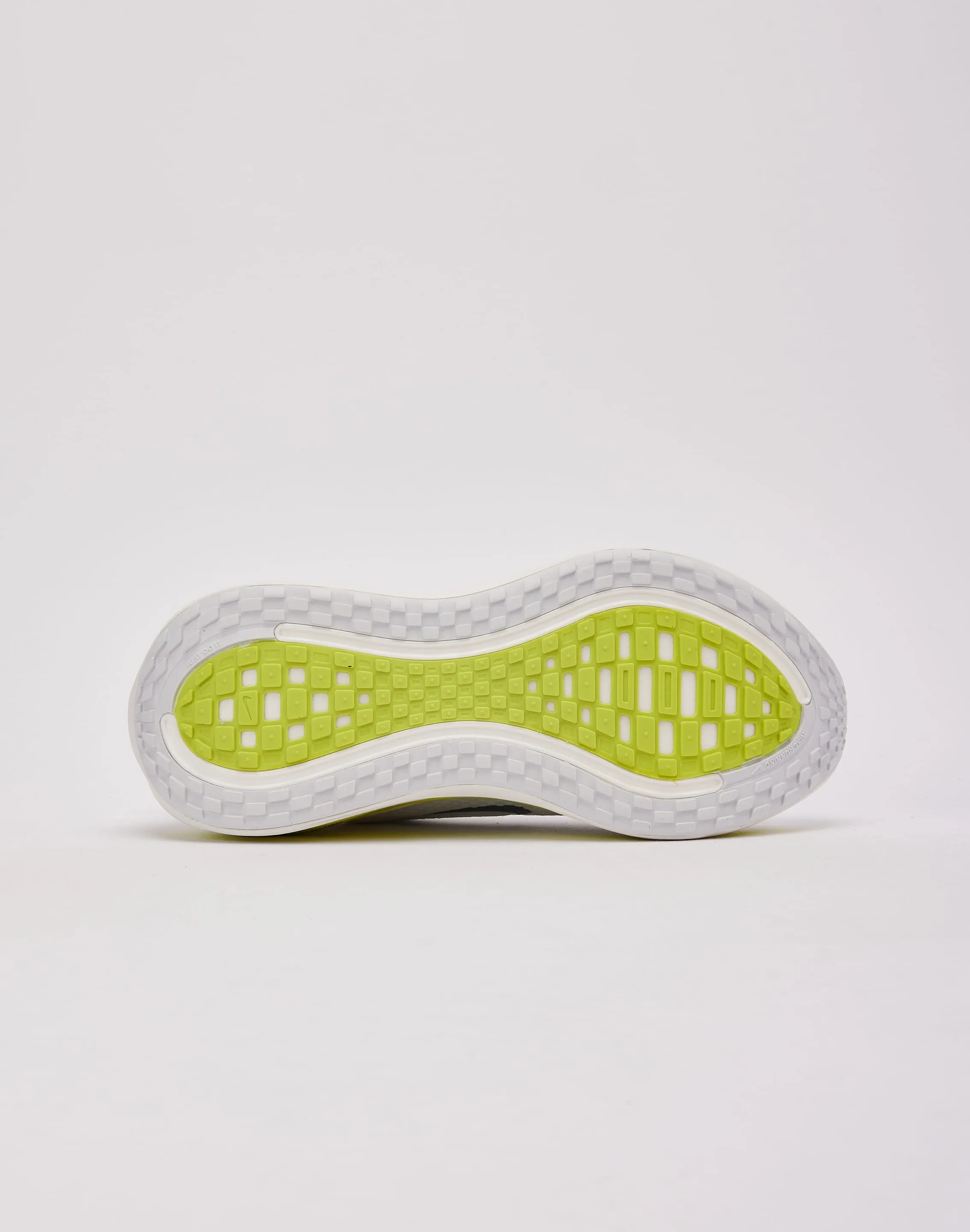 Elastic Material Narrow Toe Box Nike Vomero Plus