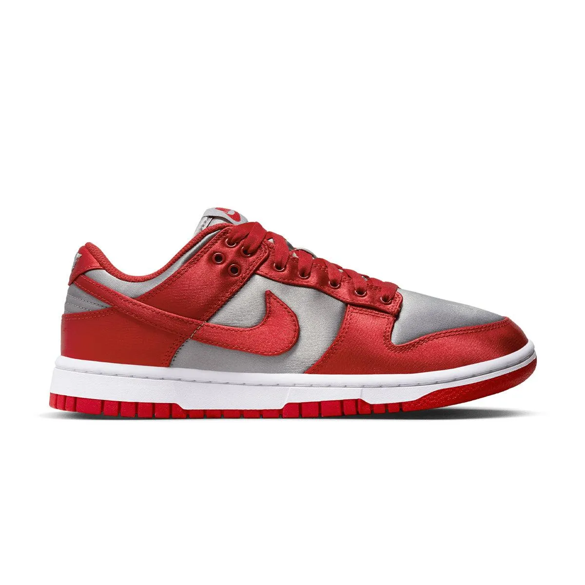 Weekend Fit Cushioned heel Wmns Dunk Low 'Satin UNLV'