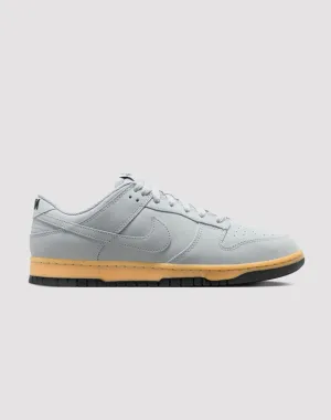 Nike Dunk Low SE Comfort Upper Comfort   Focused