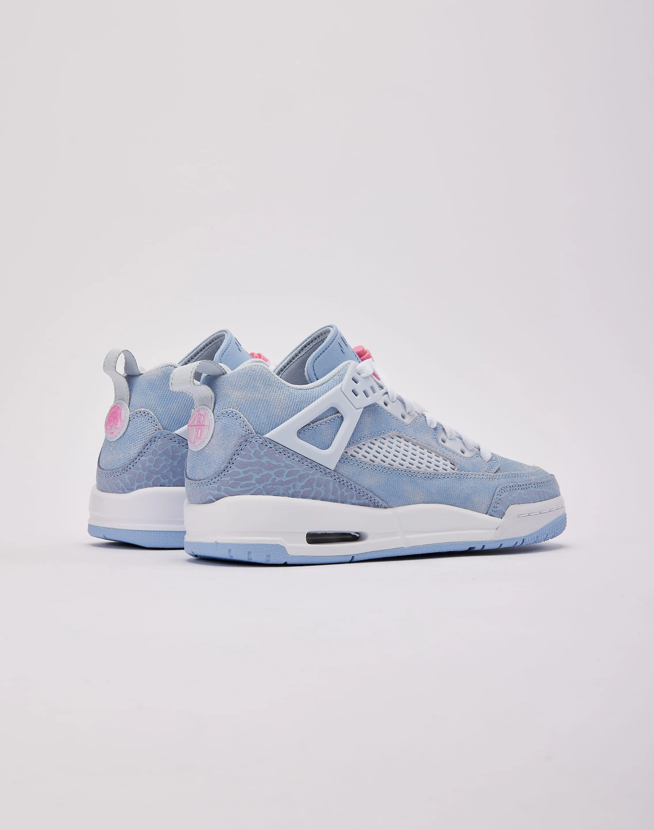 Jordan Spizike Low Grade-School Breathable Construction Low Cut Agility