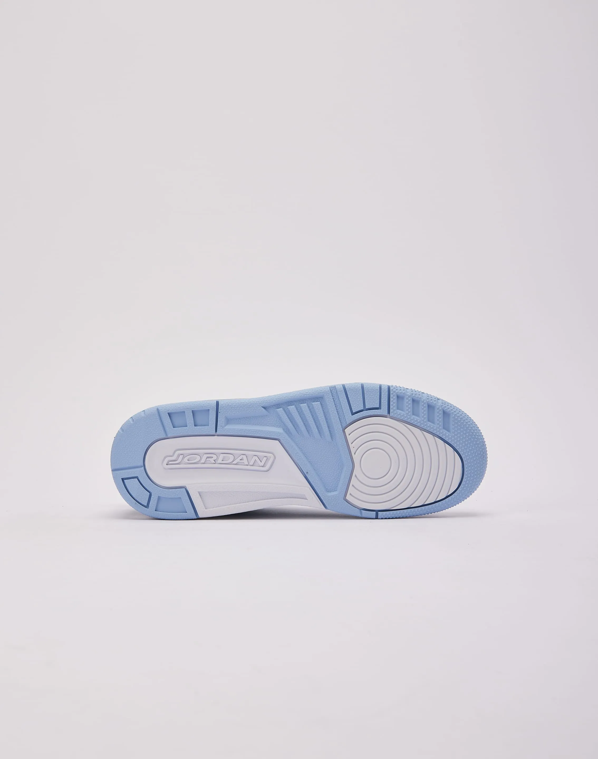 Jordan Spizike Low Grade-School Hyperelastic Polymer Layer