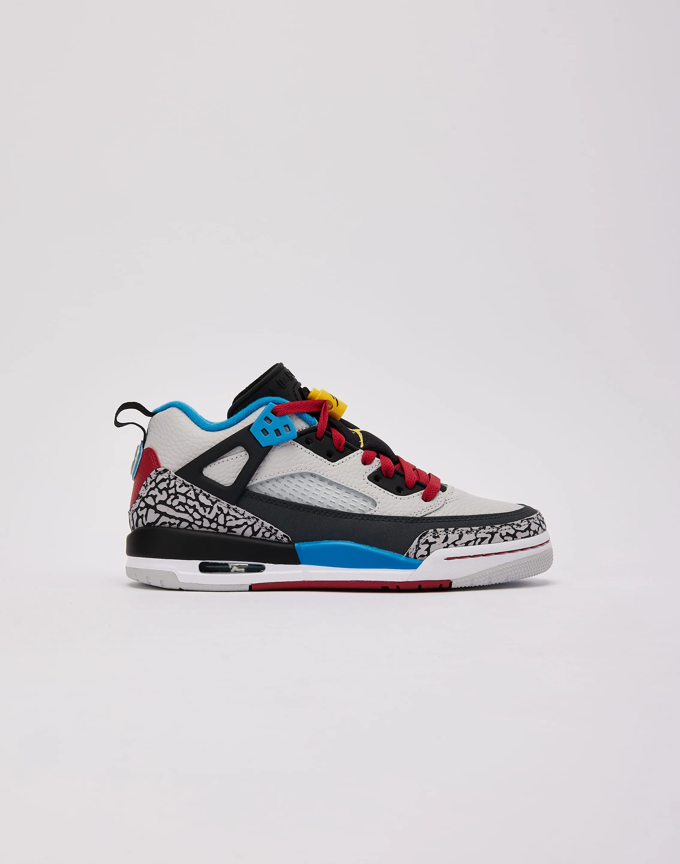 Lightweight Design Jordan Spizike Low SE Grade-School