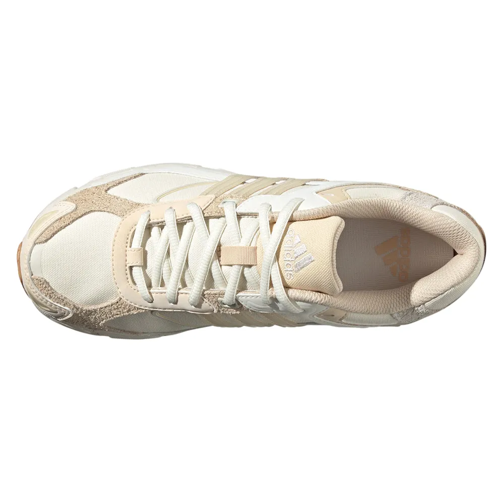 retro running gear Response CL Lace Up Sneakers