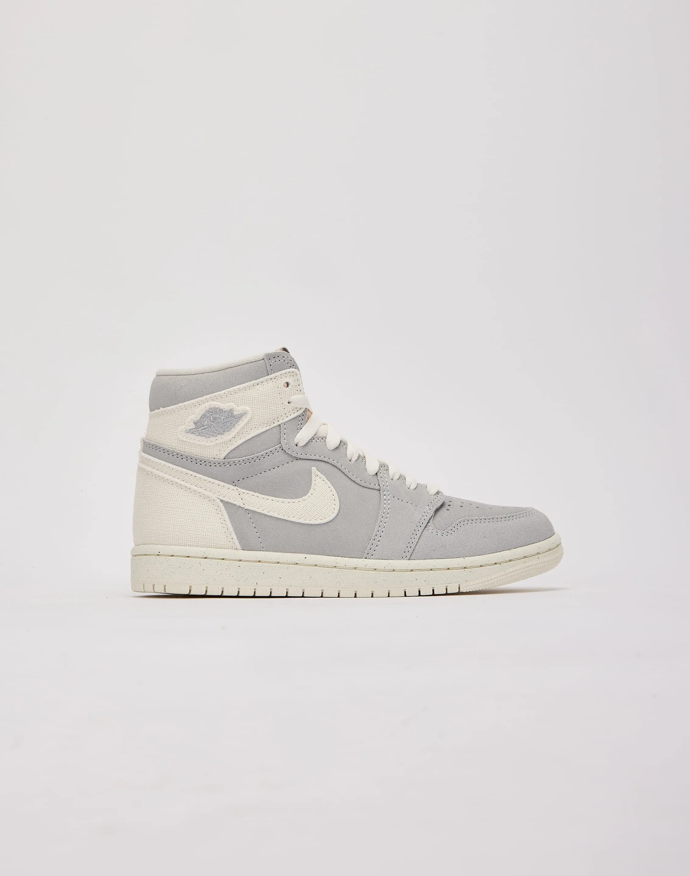 Sneakers Mesh Upper Jordan Air Jordan 1 Retro High OG Craft ??Ivory' Grade-School