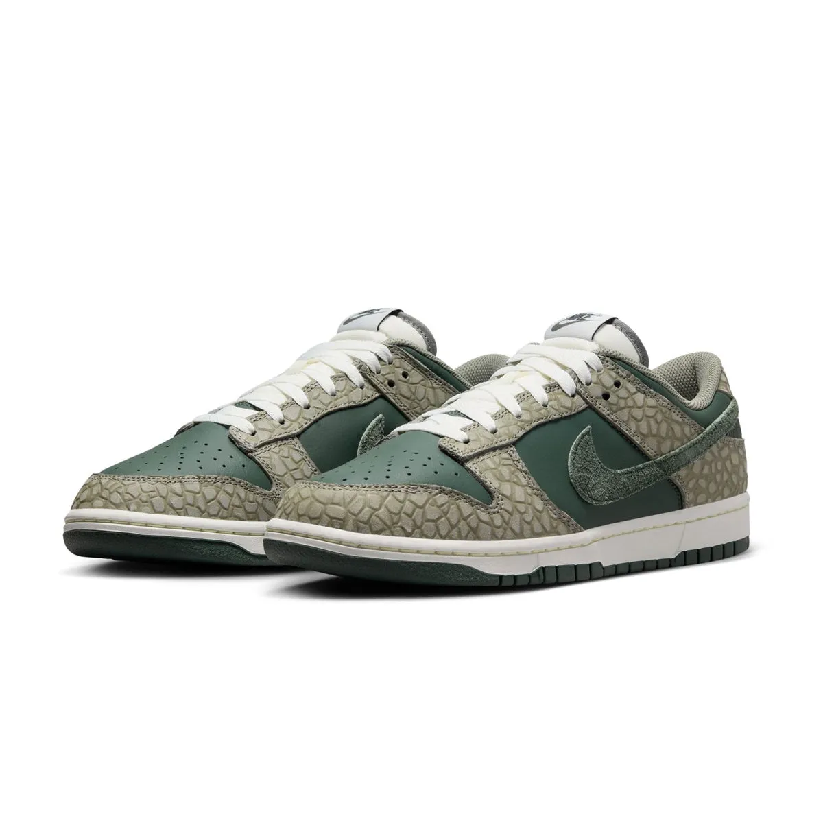 Dunk Low Retro Premium 'Urban Landscape 2.0' Vented Tongue Design Sneakers Breathable Material