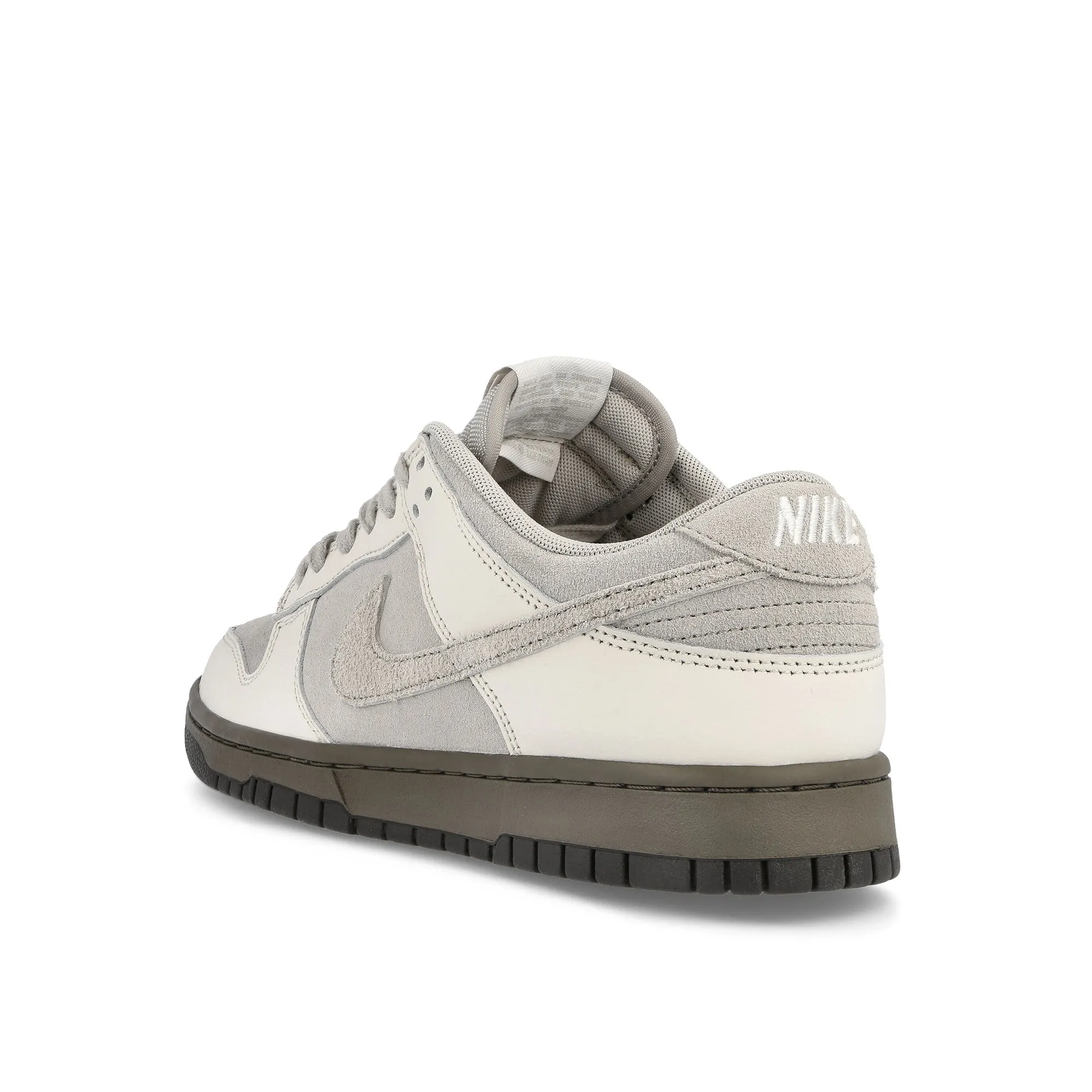 Dunk Low Retro Reliable flair Hyperflex Outsole