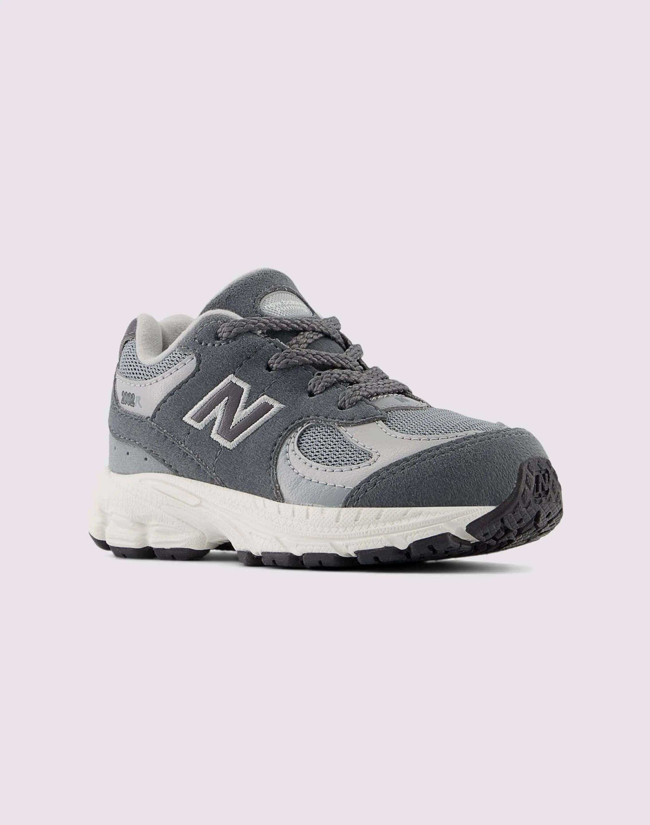 training - camp shoes New Balance 2002R Toddler