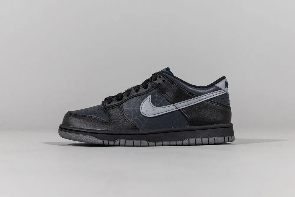 MultiDirectionalFlex Recycled Rubber Base Nike Dunk Low 'Black Symbiote' (GS)