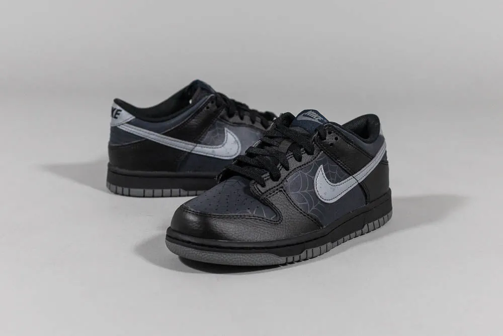 Nike Dunk Low 'Black Symbiote' (GS) Comfort arch Weekend Comfort