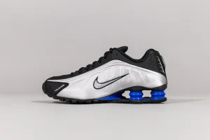 Walk Ready Recycled Rubber Compound Women's Nike Shox R4 'Metallic Silver and Black'