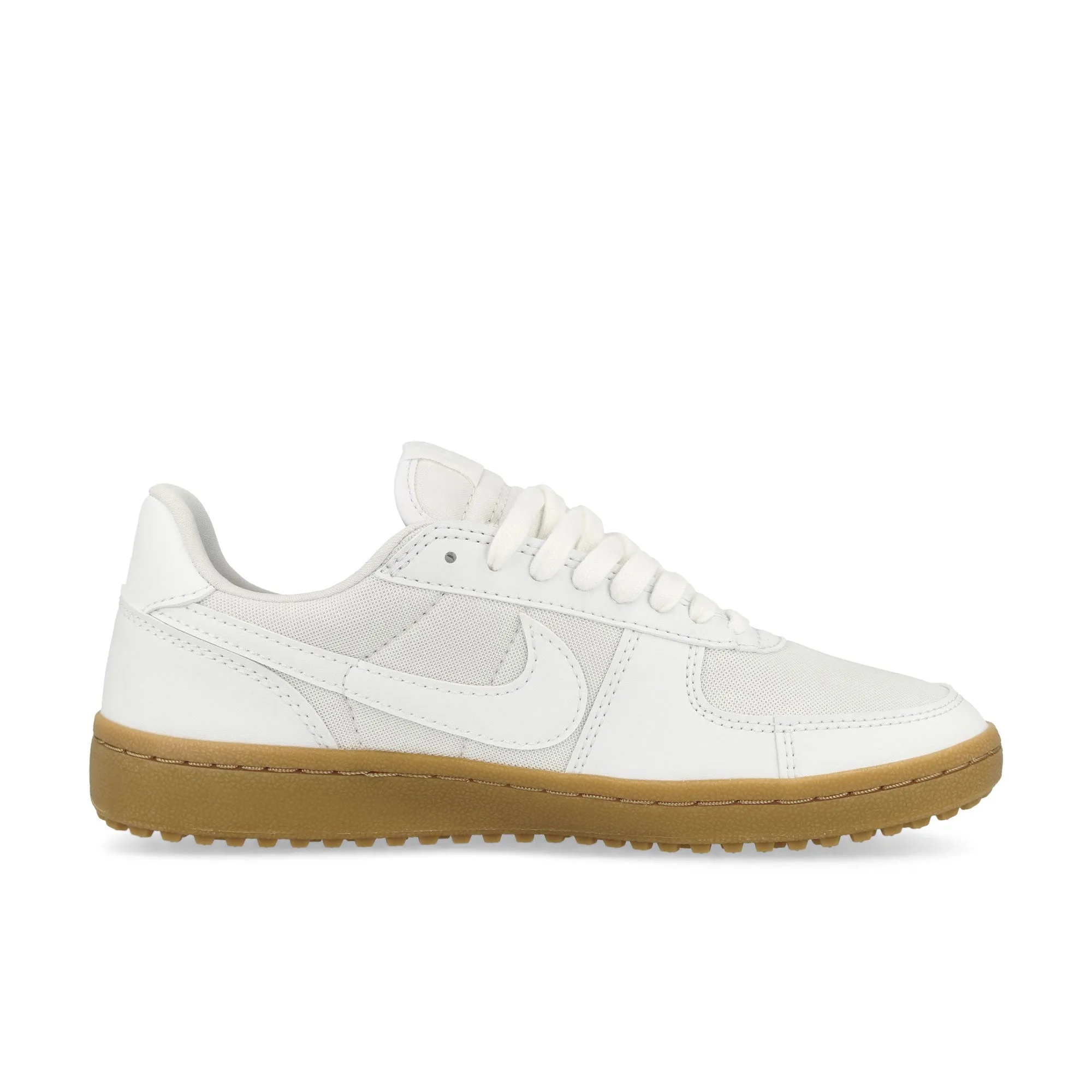 Layered cushioning Wmns Field General