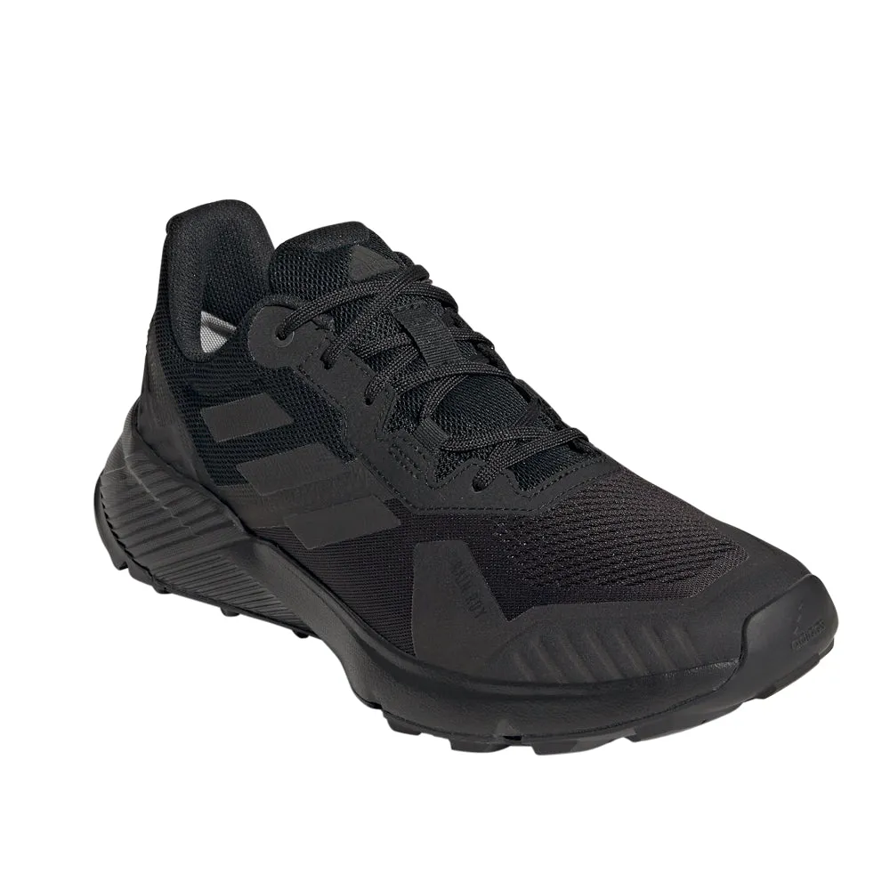 custom - designed shoes running in a reservoir area shoes Terrex Soulstride R.Ready Running Shoes