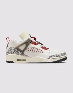 Jordan Spizike Low Non Slip Heel Counter