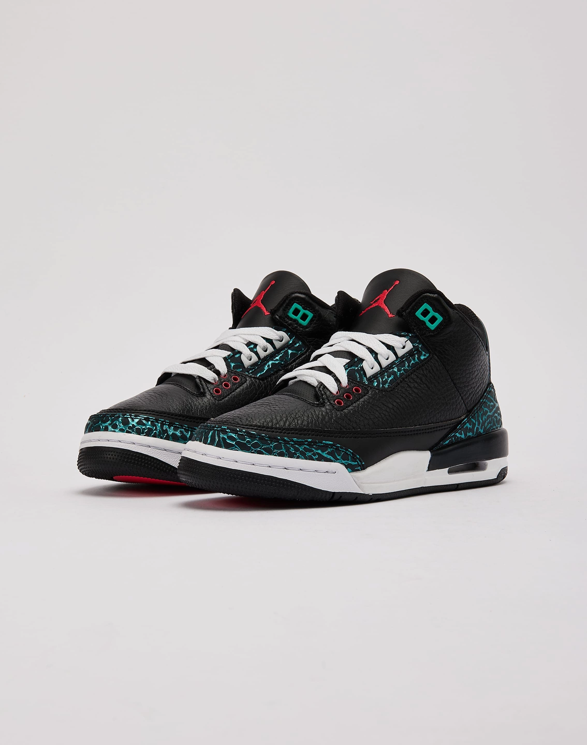 waterproof Seamless Structure Jordan Air Jordan 3 Retro SE 'Black and Hyper Jade' Grade-School