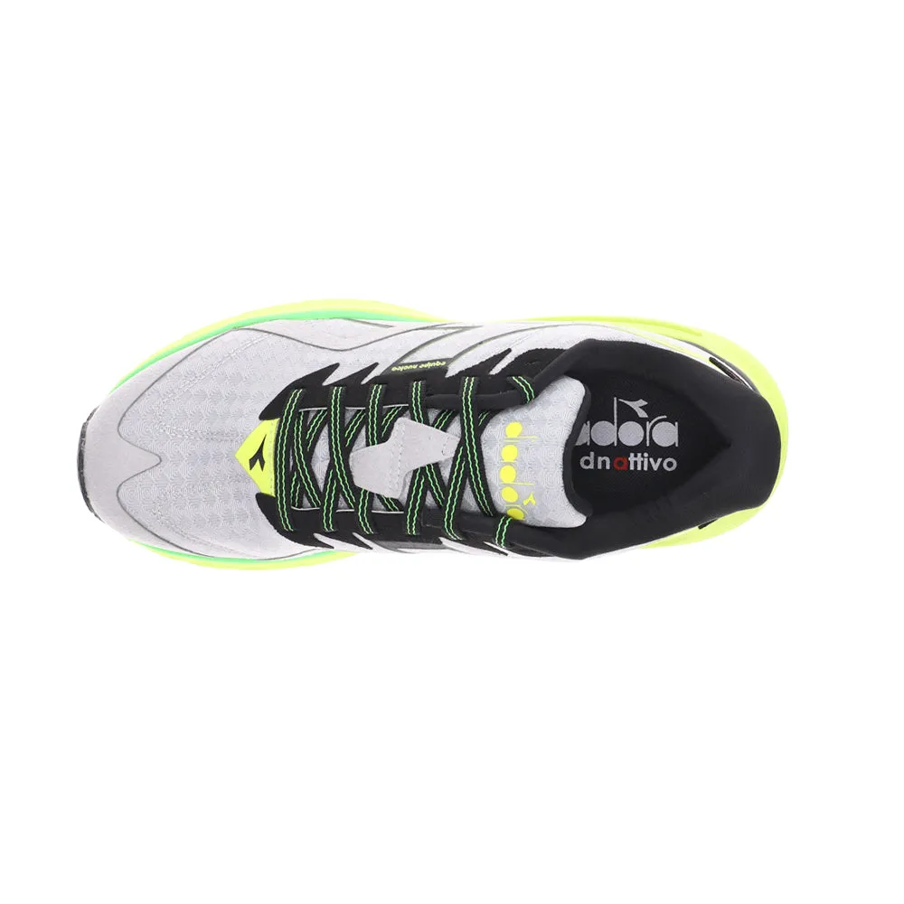 Vibration Reduction Tech Equipe Nucleo Running Shoes