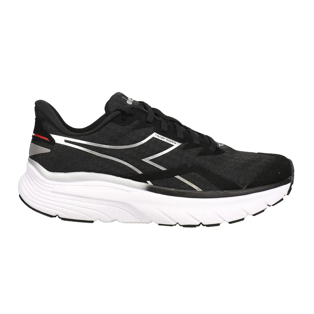 Motion Guidance Equipe Nucleo Running Shoes