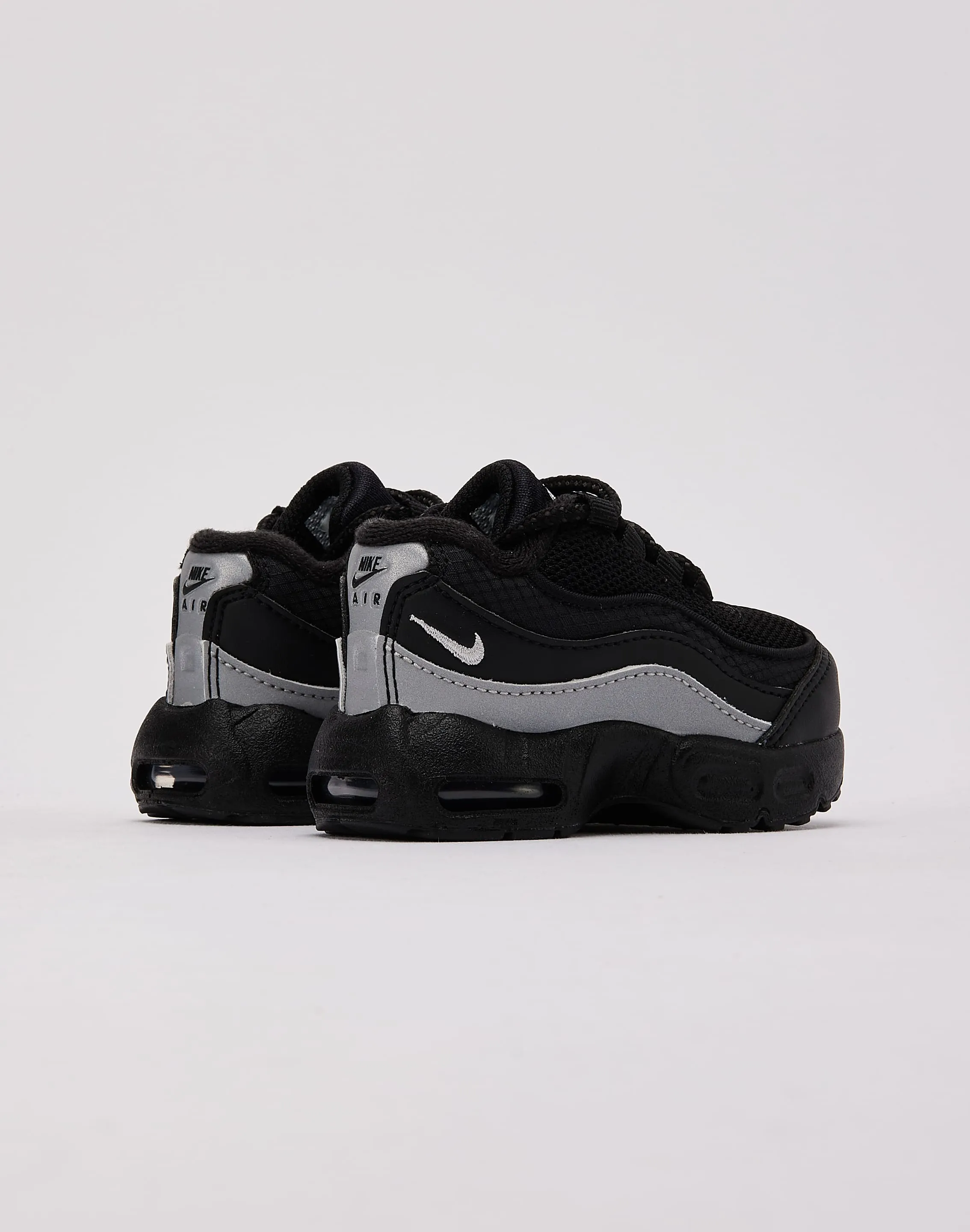 Impact Diffusing Structure fast - paced - runner Nike Air Max 95 Toddler