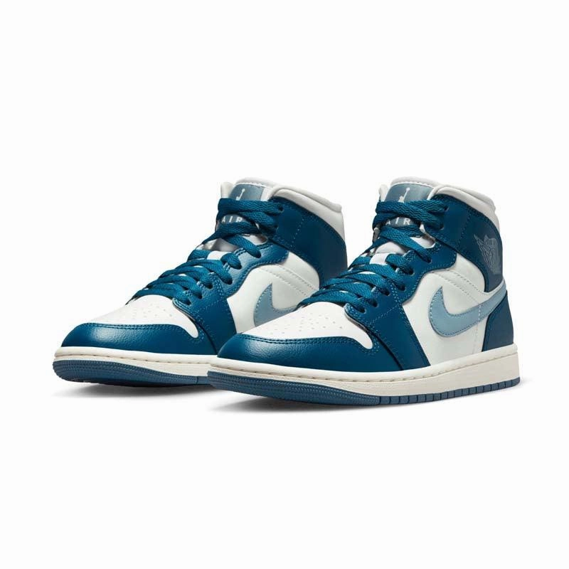 Zero Drop Sole Configuration Wmns Air Jordan 1 Mid 'French Blue'