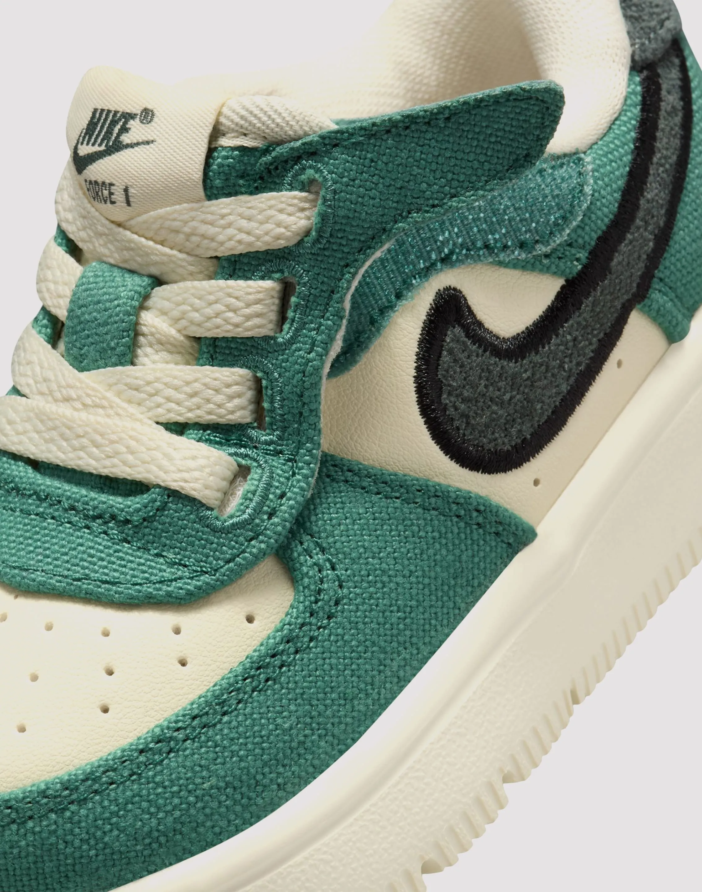 Pull On Style Nike Air Force 1 Low EasyOn Toddler