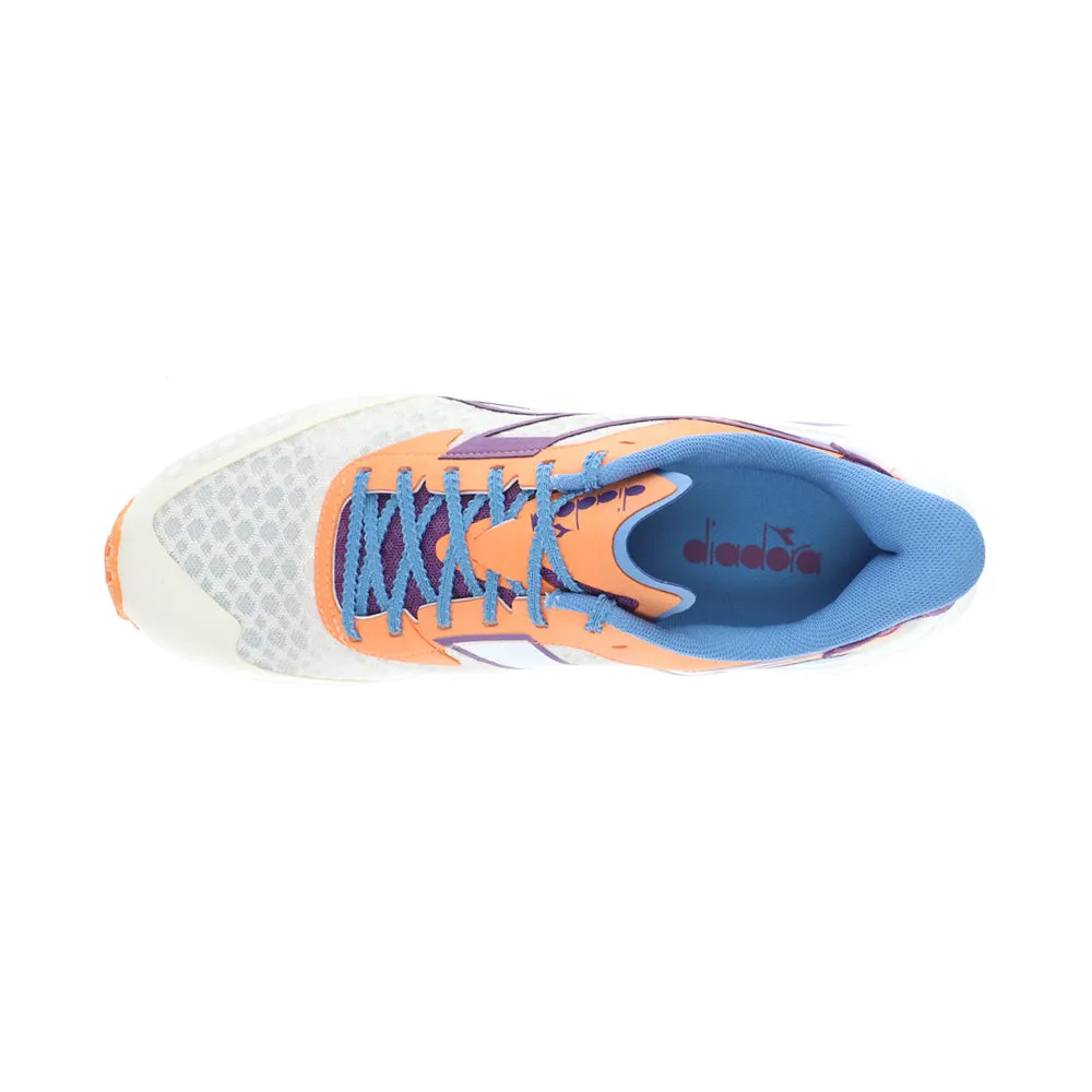 running in single - lane tracks shoes Contoured Insole Frequenza Running Shoes