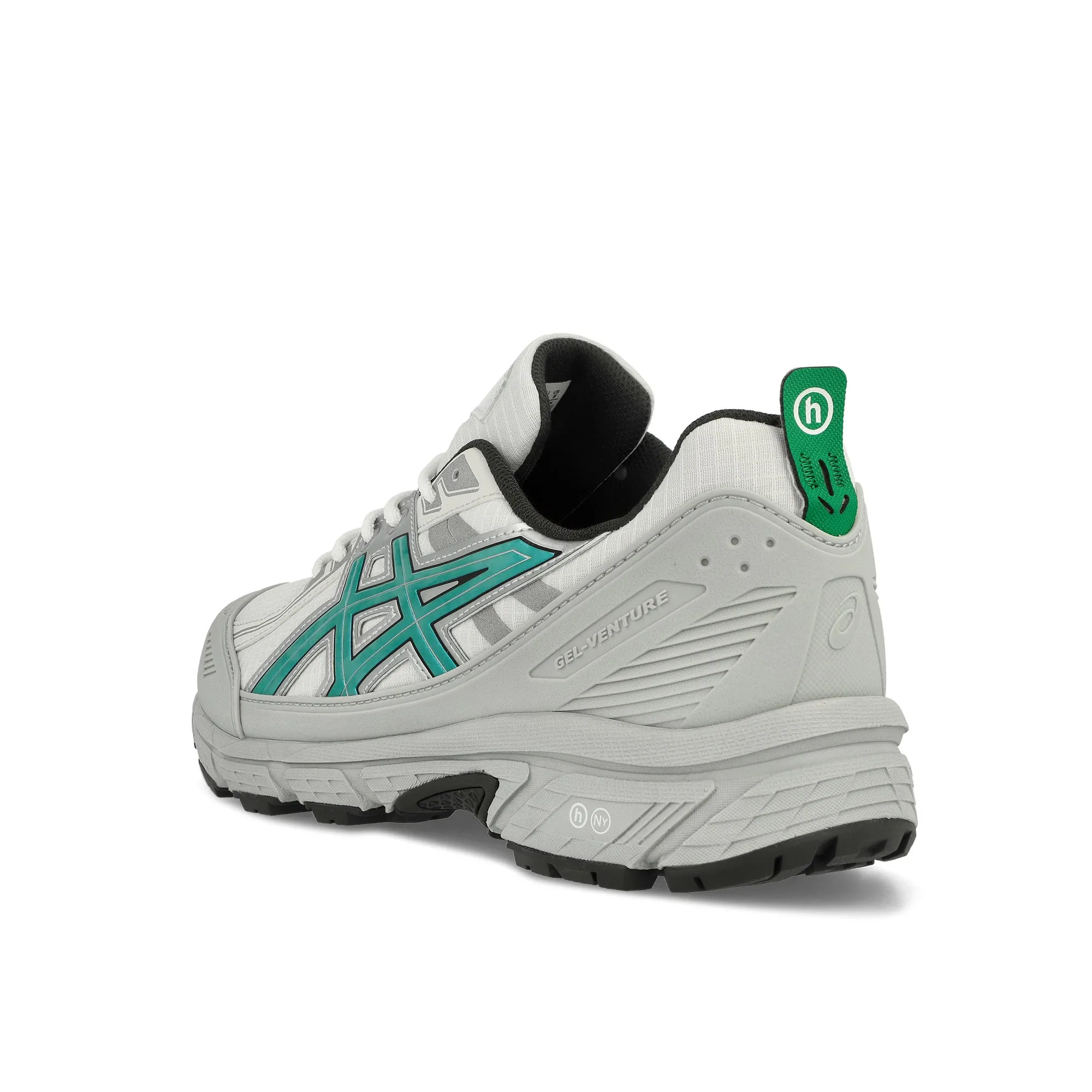 running in famous tracks shoes Gel-Venture 6 Shield