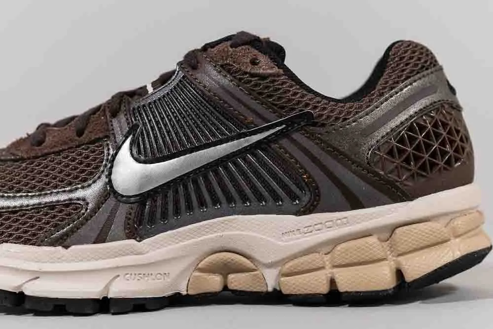 Tactile Grip Patterns Women's Nike Zoom Vomero 5 'Baroque Brown'
