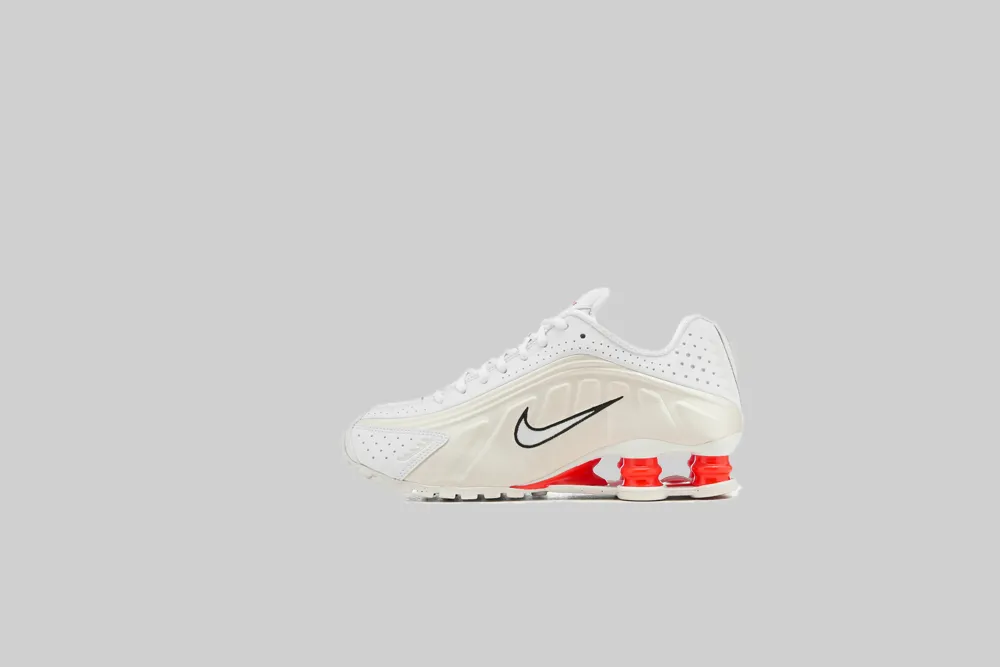 Women's Nike Shox R4 'White Phantom' Smooth Flow