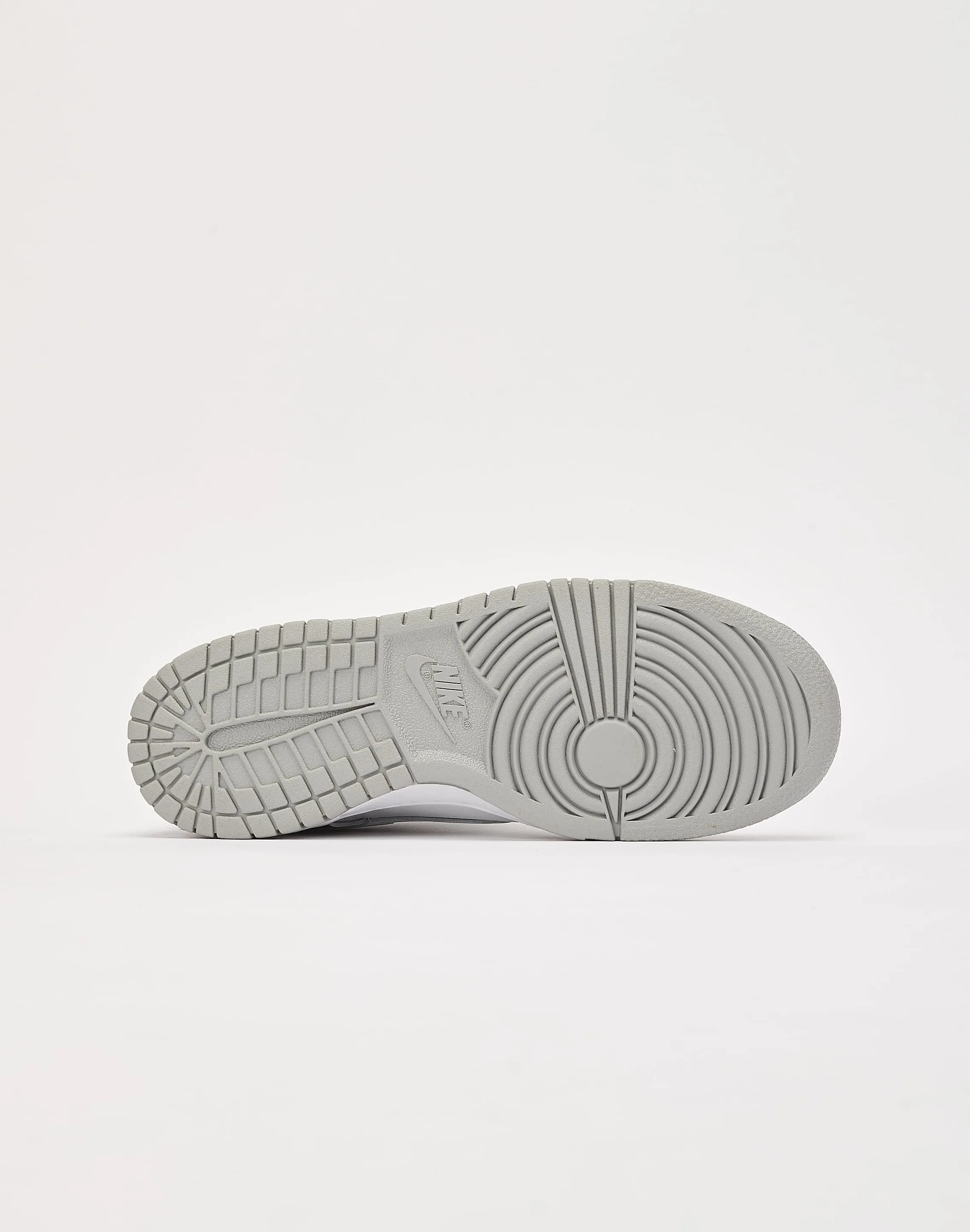 High Performance Flow Variable Density Midsole Nike Dunk Low Grade-School