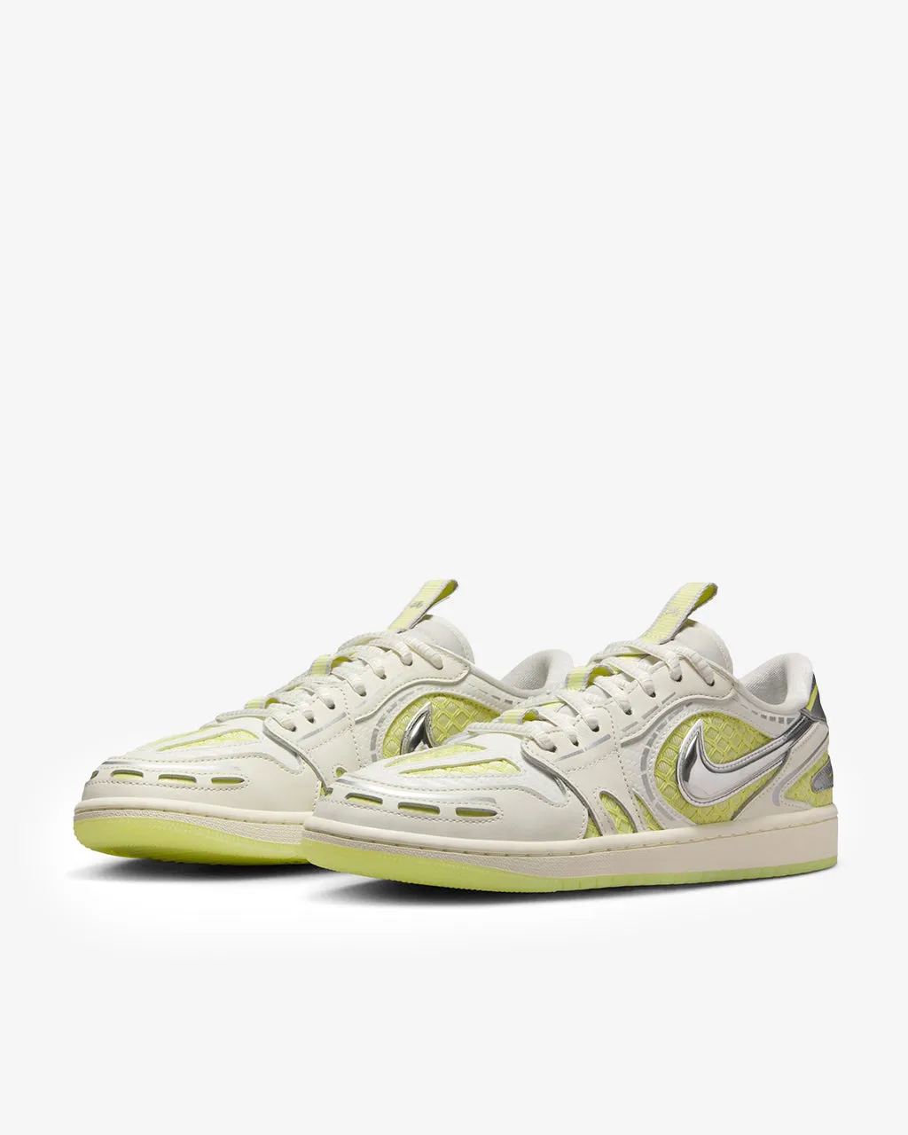Multi Directional Reactive Fit WMNS Air Jordan 1 Low Method of Make 'Sail/Luminous Green'