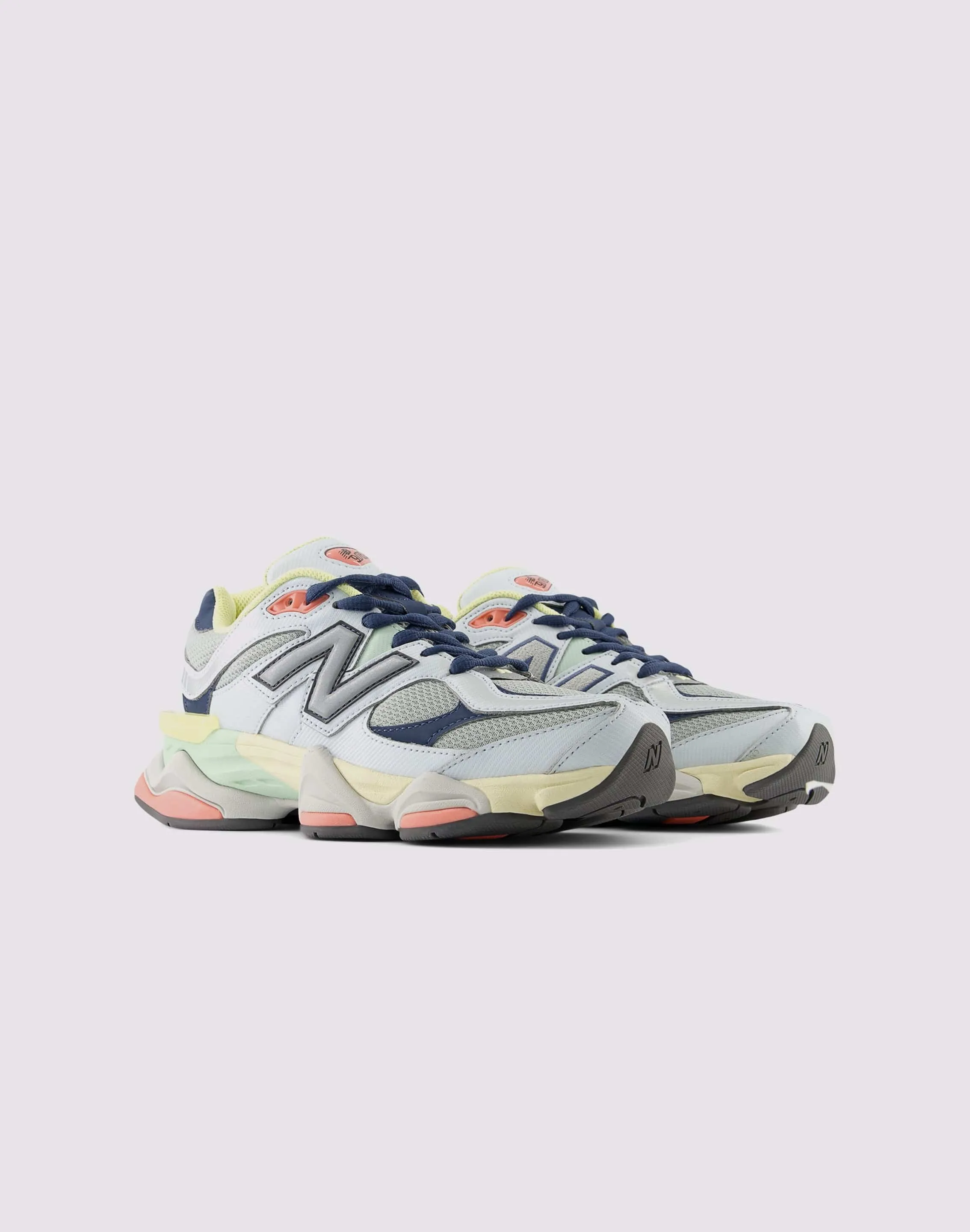 mountain - climbing running shoes running on concrete shoes New Balance 9060 Grade-School