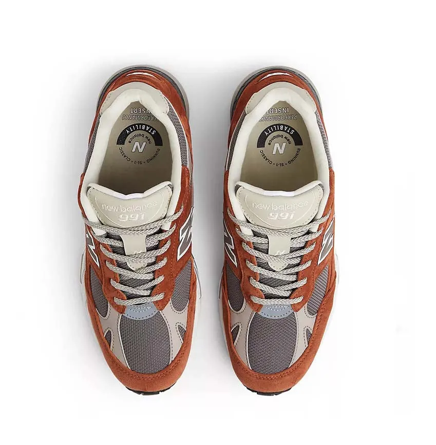 in UK 991 'Sequoia' Core Fitness