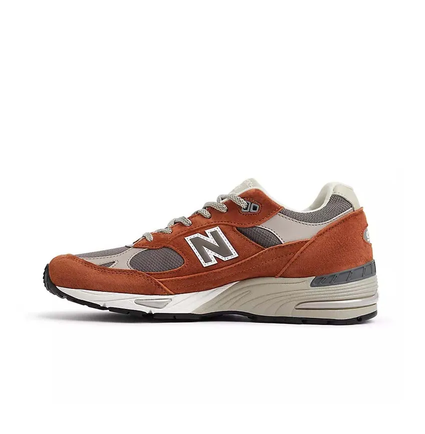 All terrain in UK 991 'Sequoia'